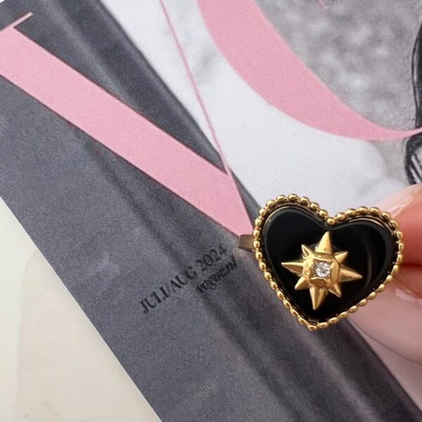 Ring Black Heart