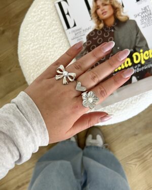 Ring Lovely Flower Zilver