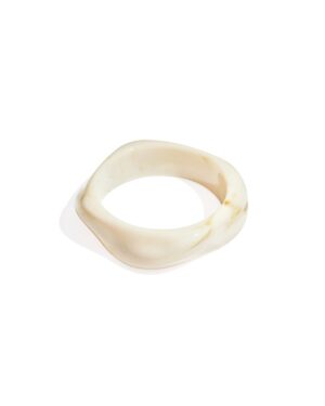 Bangle A009 Gebroken Wit